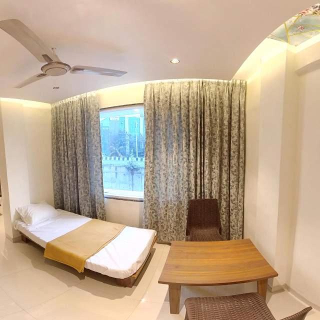 Hotel India Gate Narhe, Pune Exterior photo